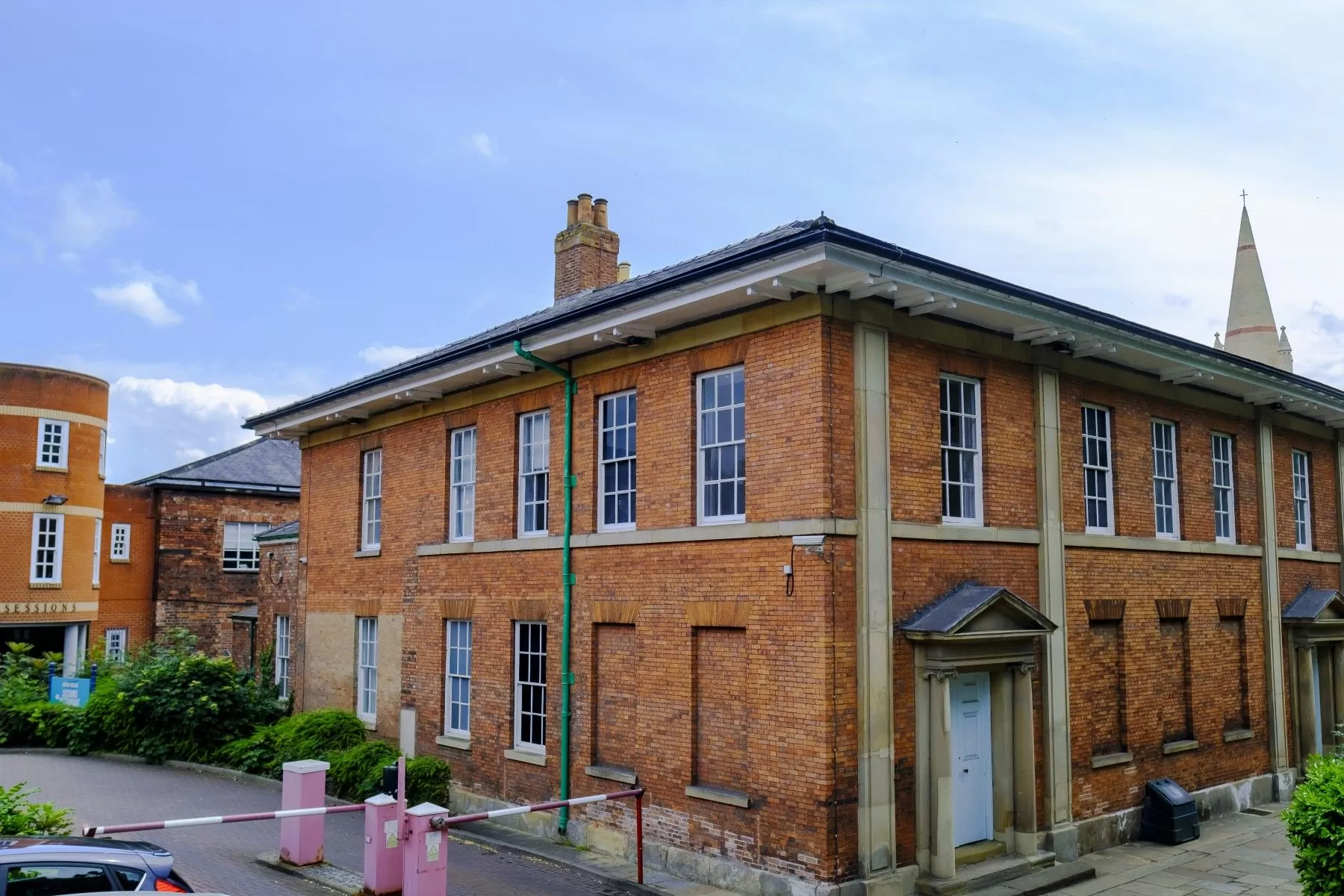 https://www.investorsinlincoln.co.uk/images/common/sessions_house2.jpg